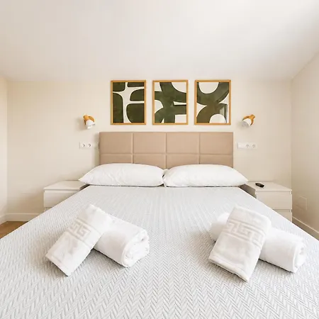 El Pico De Santillana - Parking Privado - Aire Acondicionado - Bbq - Jardines - Wifi Apartment