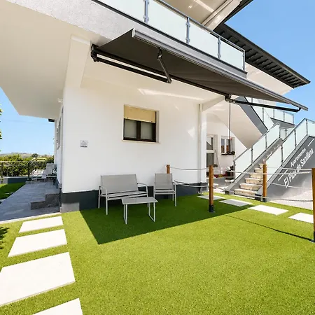 El Pico De Santillana - Parking Privado - Aire Acondicionado - Bbq - Jardines - Wifi Apartment *