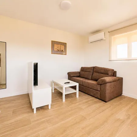 El Pico De Santillana - Parking Privado - Aire Acondicionado - Bbq - Jardines - Wifi *